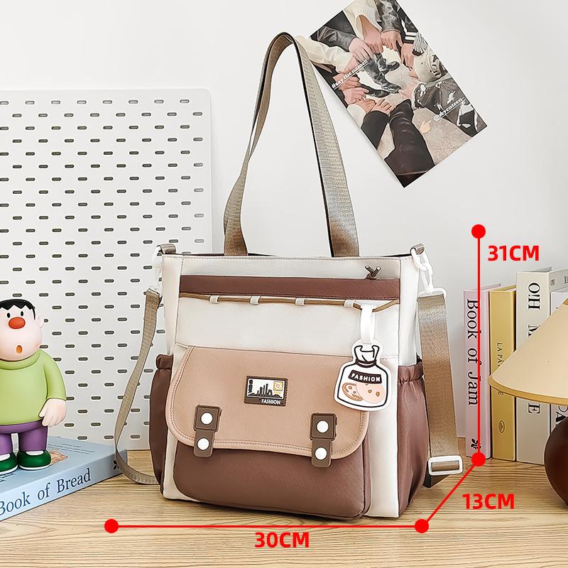 The Schoolbag Is Fresh and Cute, Contrasting Colors, Portable Messenger, Simple and High-value Class Tote