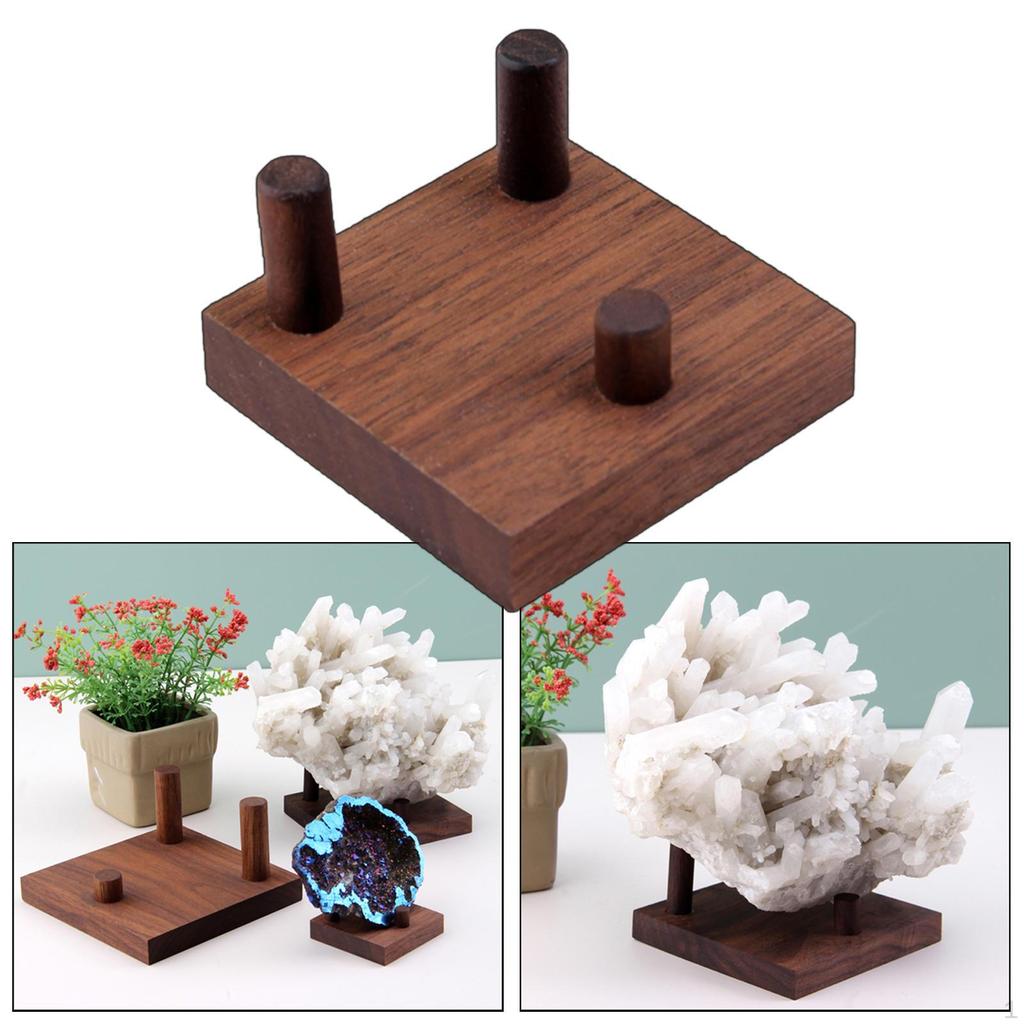 Ausstellungsständer für Schmuck und Gürtelschnallen mit Holzsockel