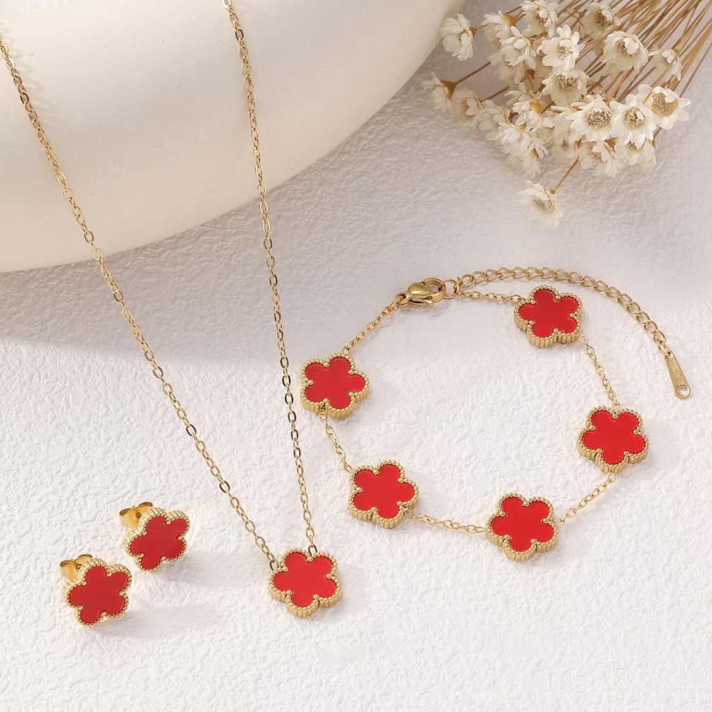 3PCS Titanium Steel Lucky Five Leaf Flower Necklace Bracelet Earring Set