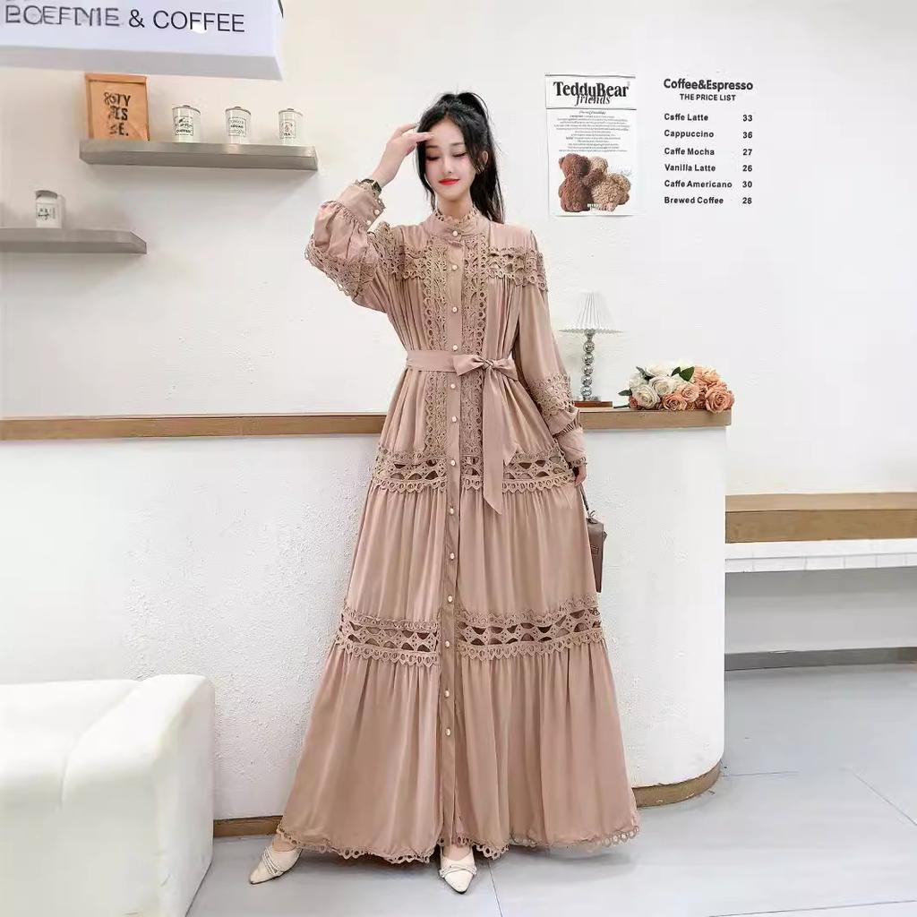 New vintage palace-style long-sleeve, stand collar, waist-cinching, slimming A-line hollow-out single-breasted dress is excellent