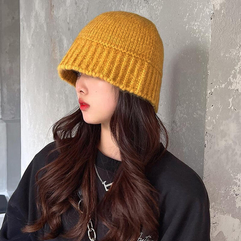 Women's Winter Knitted Beanie Hat