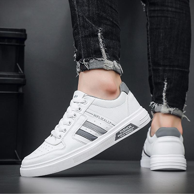 Fashion New Men's Leather Sneakers White Men Vulcanized Shoes Autumn Young Simple Popular Hard-wearing Lightweight Water Proof Flat Shoe