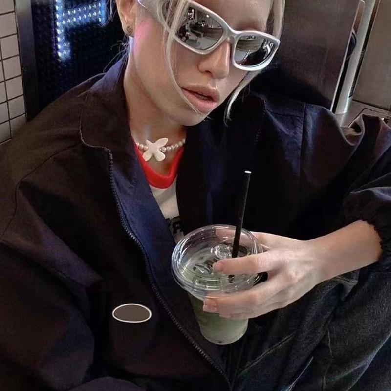 Unique White Doves And Branch Necklace For Daily Outfits Or Special Occasions Seeking A Touch Of Vintage Charm