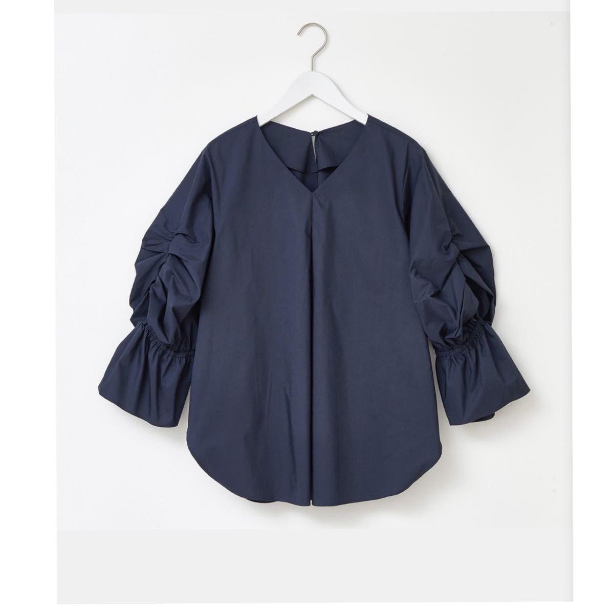 PLST cotton blend volume sleeve blouse