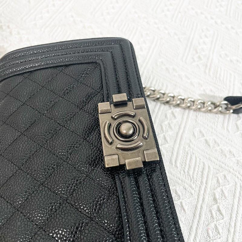 Nuova Borsa Caviale Ascella Nicchia Catena Flip Pelle Spalla High-end Lusso Leggero Quadrata Donna