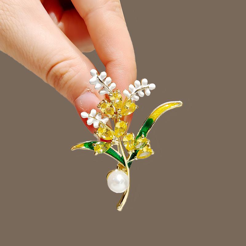 Luxuriöse koreanische Schleifenbrosche – Elegante und vielseitige Anstecknadel für Anzüge und Kleidung