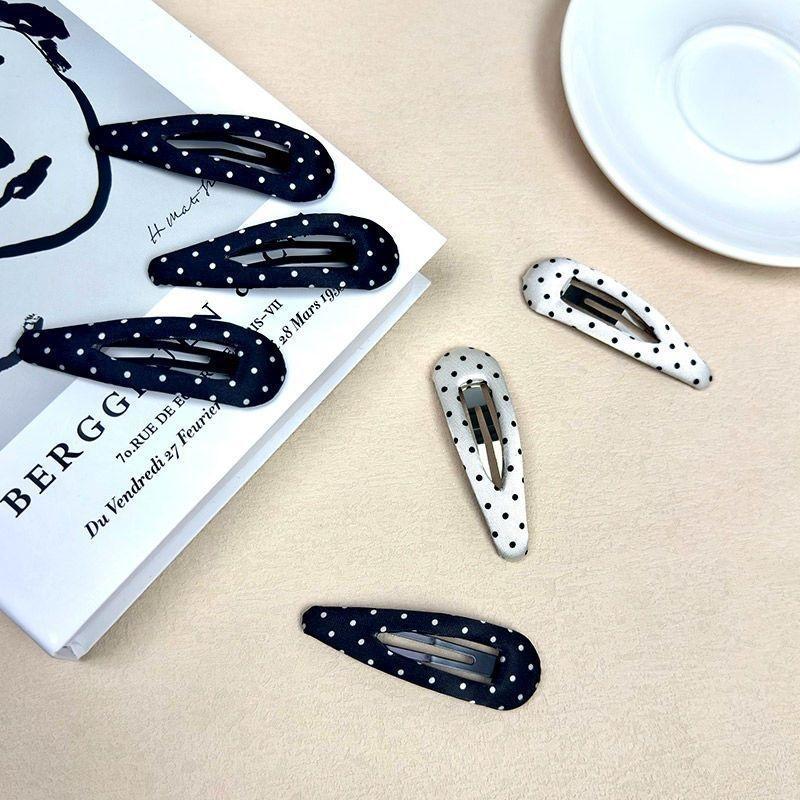 Korean Dot Plush Side Hair Clips Elegant Bangs Barrettes Women Pair Hair Accessories