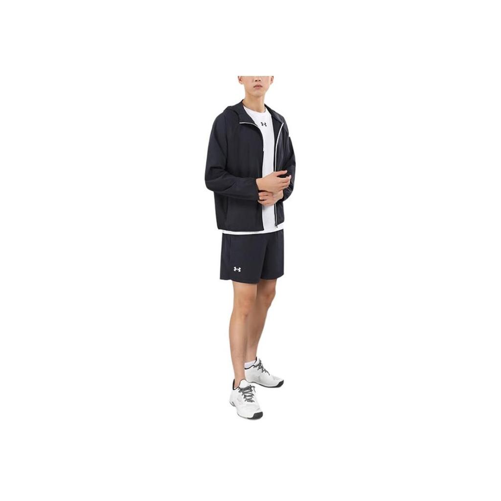 Under Armour Solid Logo Stretch Sports Woven Jacket Men Outerwear Black 22500405-001