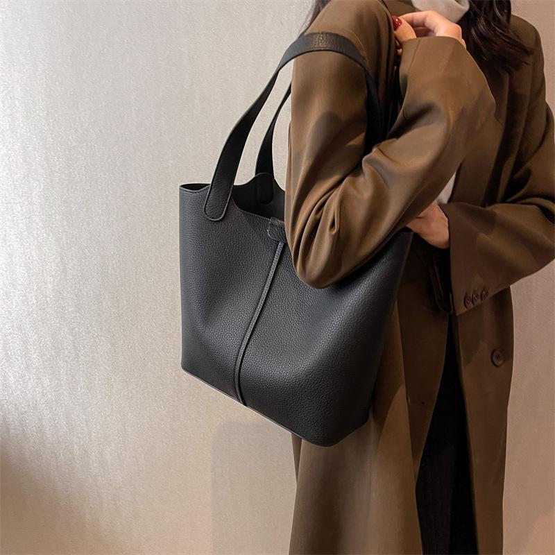 

Женские сумки из искусственной кожи, осень-зима, новые, большой емкости, наплечные сумки из текстурированной кожи, повседневные, универсальные, для поездок на работу