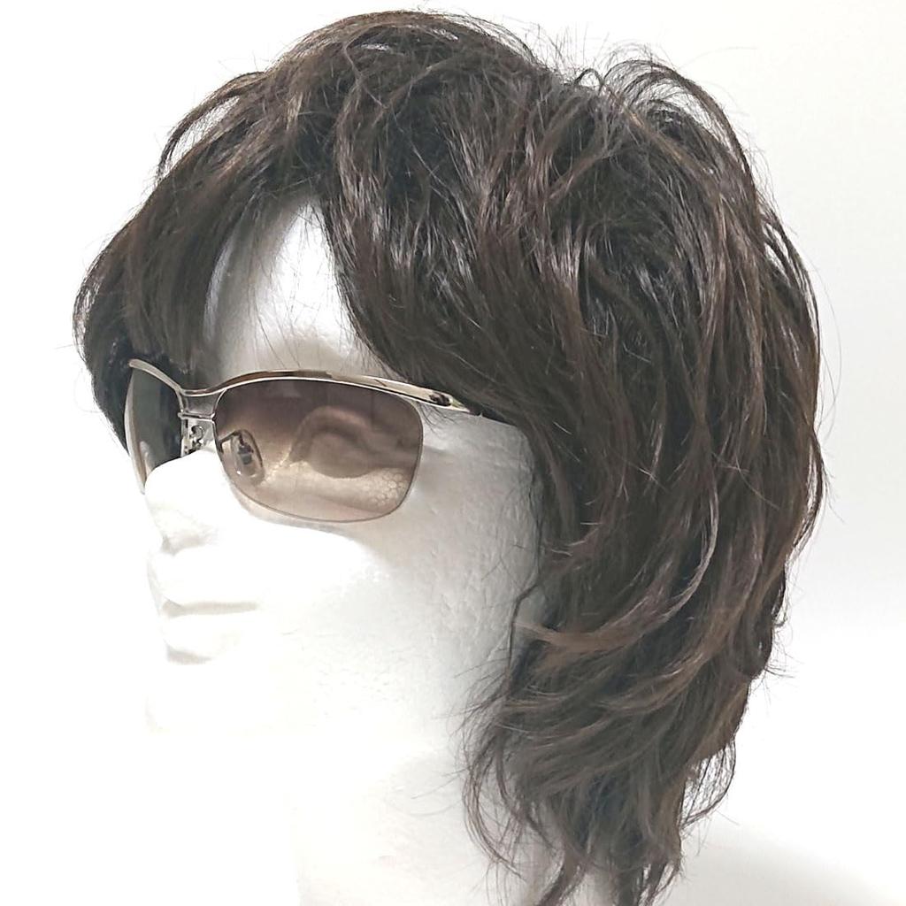 Silver and brown square sunglasses for Perfect for a or savvy Available in and Available in and thin metal Available in a variety of sizes and