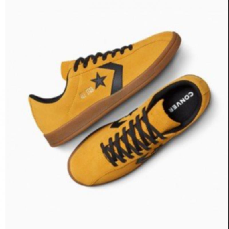 Converse Classic Trainer Suede Yellow A15621c
