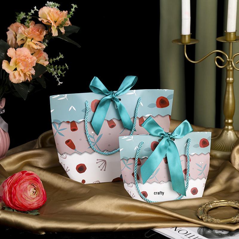 High-End Handheld Paper Gift Bag for Mooncakes - Mid-Autumn Festival Souvenir