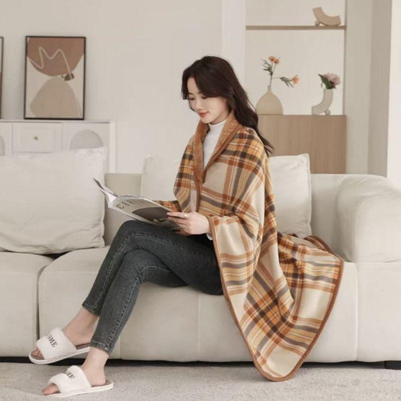 Multi-functional Thickened Shawl Blanket: Outdoor, Student, Office, Lunch Break, Winter Nap Throw