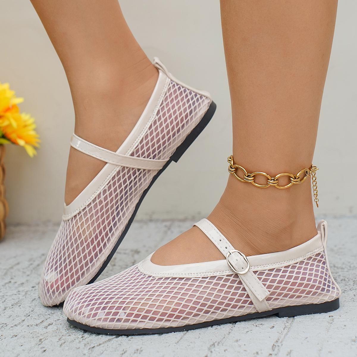 

Fashion 2025 New Women Flat Sandals Fashion Mesh Ballet Designer Shoes Women Hollow Round Head Breathable Mesh Sandals Zapatos De Mujer 35 белый
