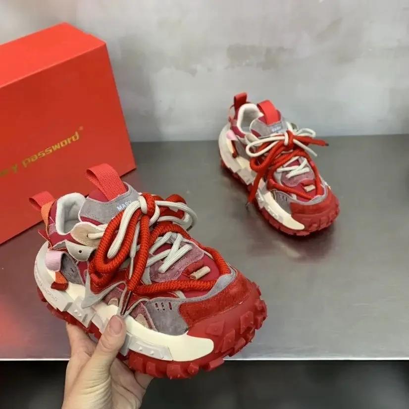 Modische Klobige Sneaker Herren Designer Reifensohle Laufschuhe Mode Lässig Mikrofaserleder Stoff Erhöhte Interne Plateau Schuhe