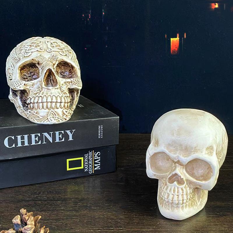 Cadılar Bayramı Dekorasyonu Kurukafa Başları Figür Retro Gotik Korku Kurukafa Heykelleri Reçine El Sanatları Bahçe Heykelleri Ev Masaüstü Süsü