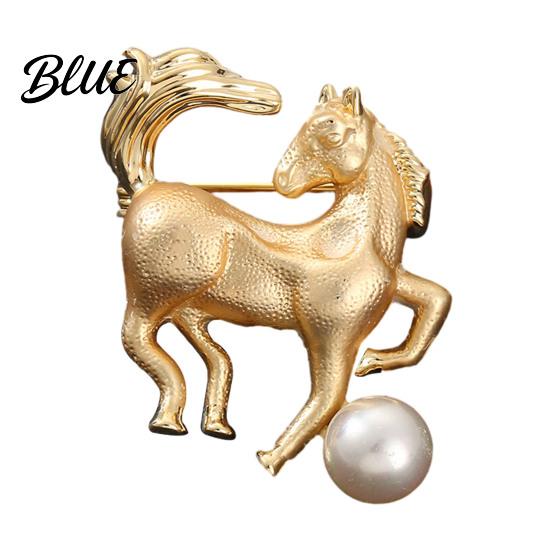 Rainbow Unicorn Pin Brooch Horse Design Enamel with Imitation Crystals