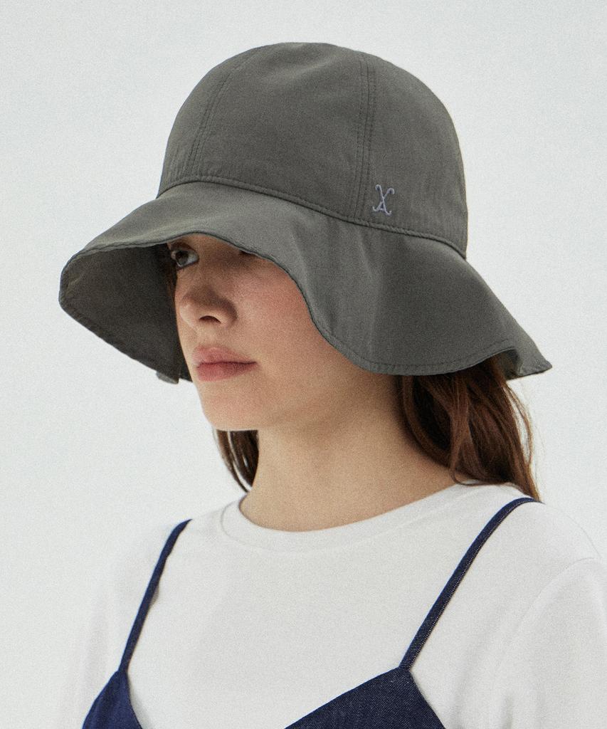 Bajal Va Curved Logo Round Frill Bucket Hat Charcoal