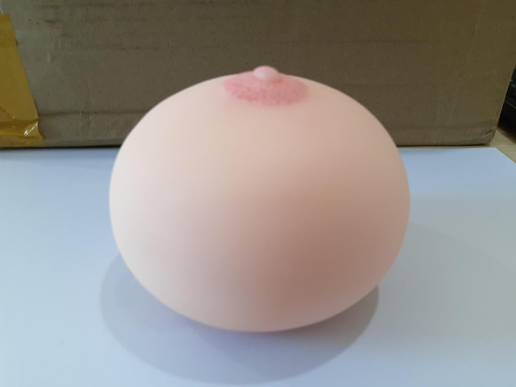 Girl"s Realistic Big Breast Artificial Ball Male Silicon Breast Masturbator Adult Products