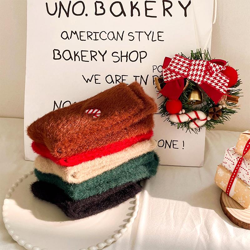 Polyester Soft Home Floor Socks Christmas Fluffy Socks Party Mink Fur Soft Sock Warm Christmas Embroidered Socks Home