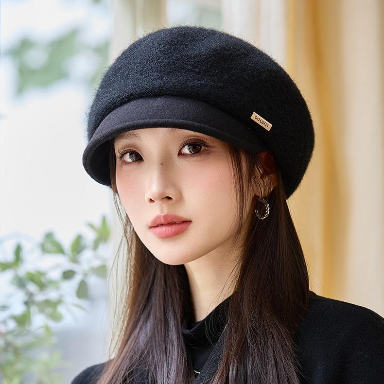Autumn and Winter Knitted Beret Female Painter Hat Cold and Warm Cap