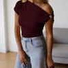 Women T-shirt Soft Stretchy Regular Fit Sloping Shoulder Short Sleeve Pullover Tops with Metal Design Party Vacation Casual Wear