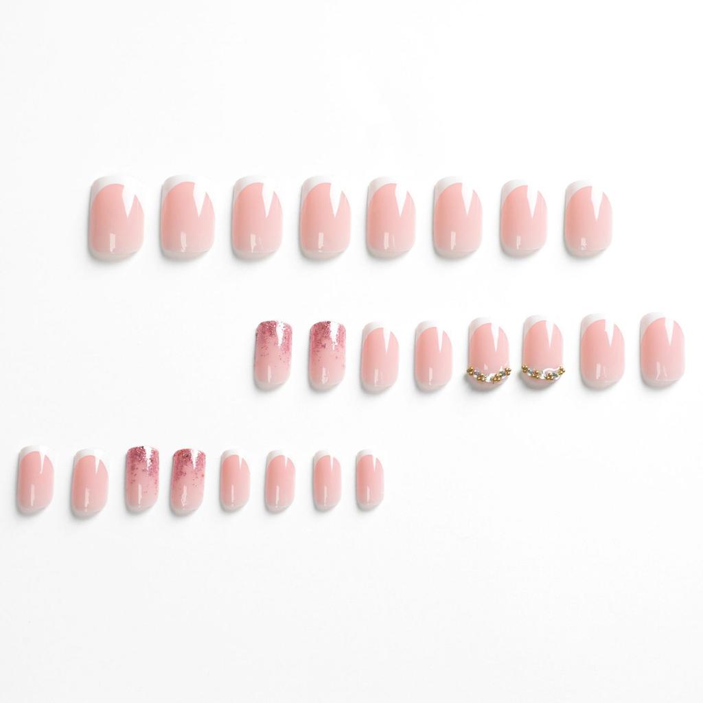 Wear nail pads Gentle naked pink white edge nail pads Nail art French ins Girl fake nails