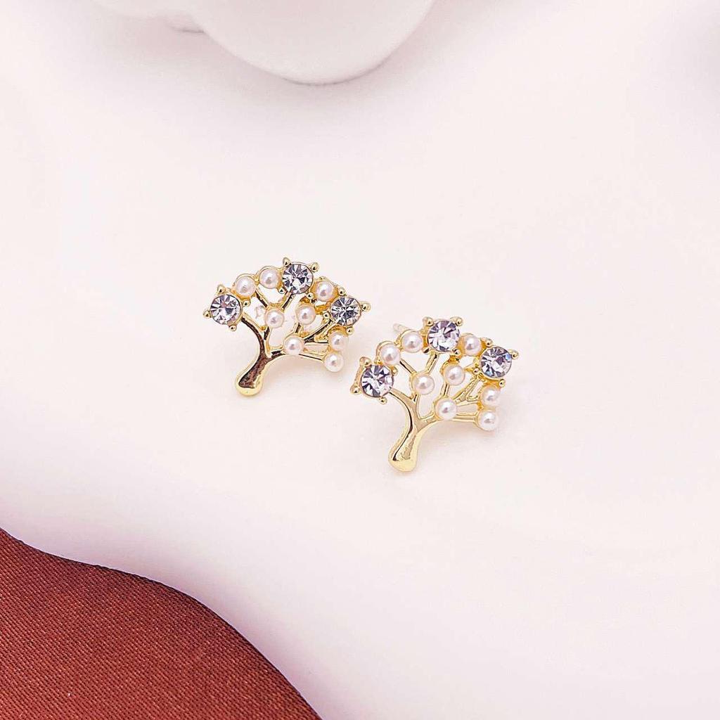 Large Retro 925 Pearl Earrings with Niche Ear Buckles for Women