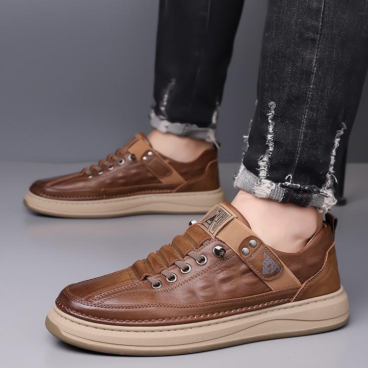 Spring and Autumn New Men's Handmade Online Casual Leather Shoes Men's Versatile Fashion Board Shoes Little White Shoes One Pedal Student Shoes