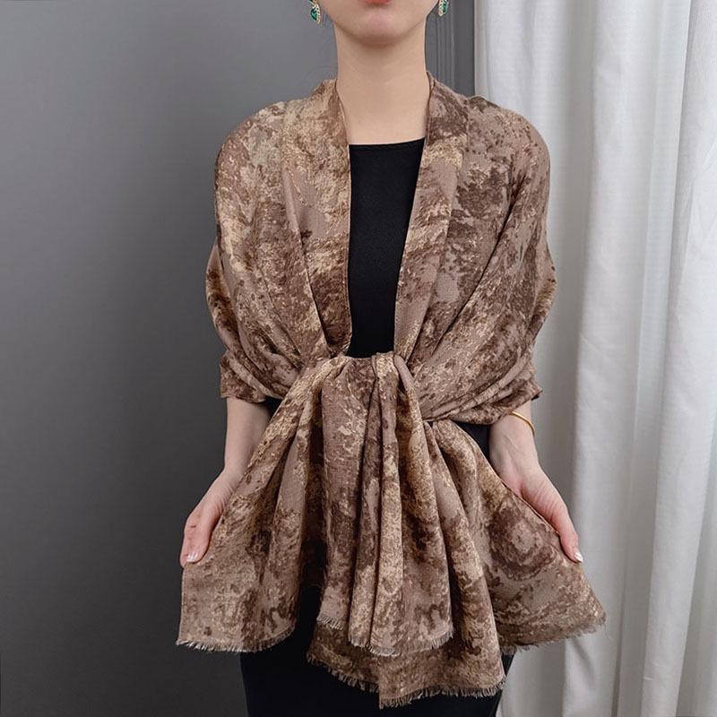 2025 Women's Winter Casual Tie-Dye Viscose Shawls Scarf - Thick Breathable Ombre Gradient Oil Painting, Non-Elastic Soft Fabric