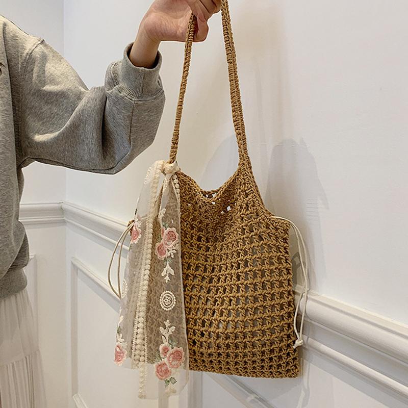 Summer Hollow Woven Shoulder Bags Women's New Casual Beach Bag Versatile Lace Design Commuting Shoulder Tote Bag AVE