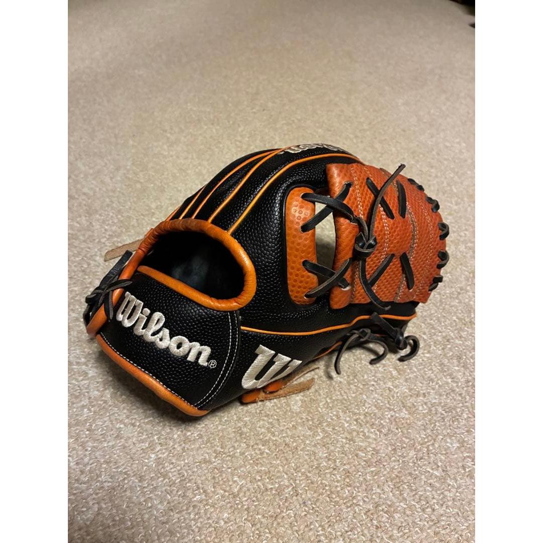 Used Wilson Softball Glove Wannabe Hero DUAL Infielder X2 Type