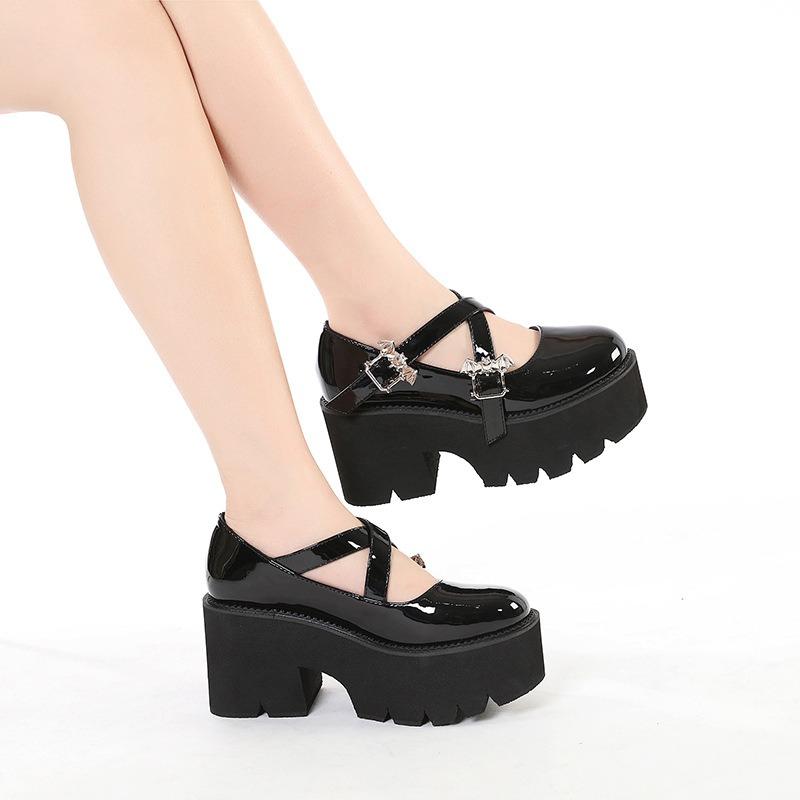 Fashion Black Gothic Platform Mary Jane Shoes for Women with Bat Buckle Chunky Heel Patent Leather Punk Cosplay Pumps Shoes Plus Size 43