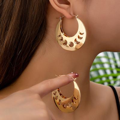New Moon Shape Hollow Earrings Design Simple Trend Stud Earrings Elegant Personalized Earrings