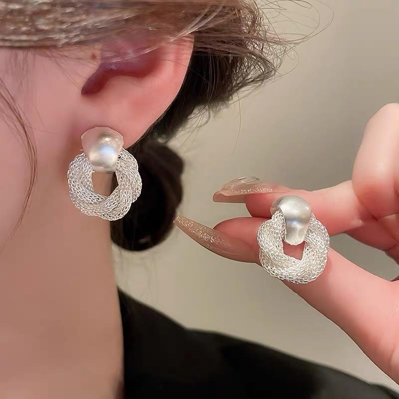 High-end Temperament Silver Earrings for Women