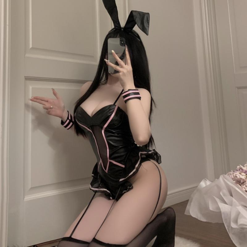 Japanese Actress Sexy Cute Bunny Girl Faux Leather Material Rabbit Uniform Can Wear Out To Comic Show Kawaii Cosplay Costumes