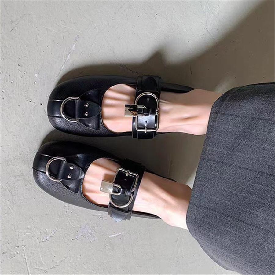 2025 New Women Ballet Flats Metal Buckle Decor Walking Loafers Ladies Mary Jane Designer Padlock Espadrilles Outdoor Flat Shoes