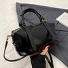 IELGY Large Capacity Boston Bag Commuter All-Match Handbag Retro One-Shoulder Messenger Pillow Bag