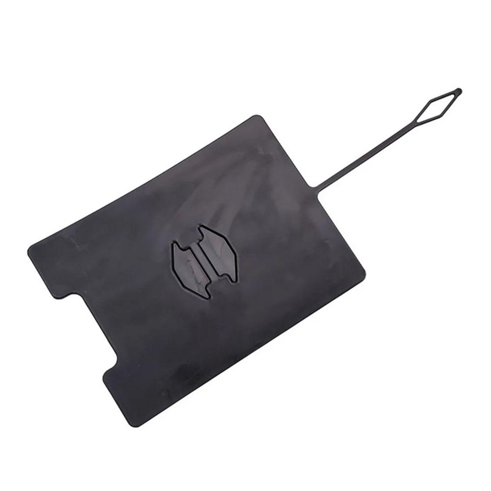 Osłona wewnętrzna błotnika przedniego koła Dla Mercedes GLA200 GLA220 GLA260 A1726910003