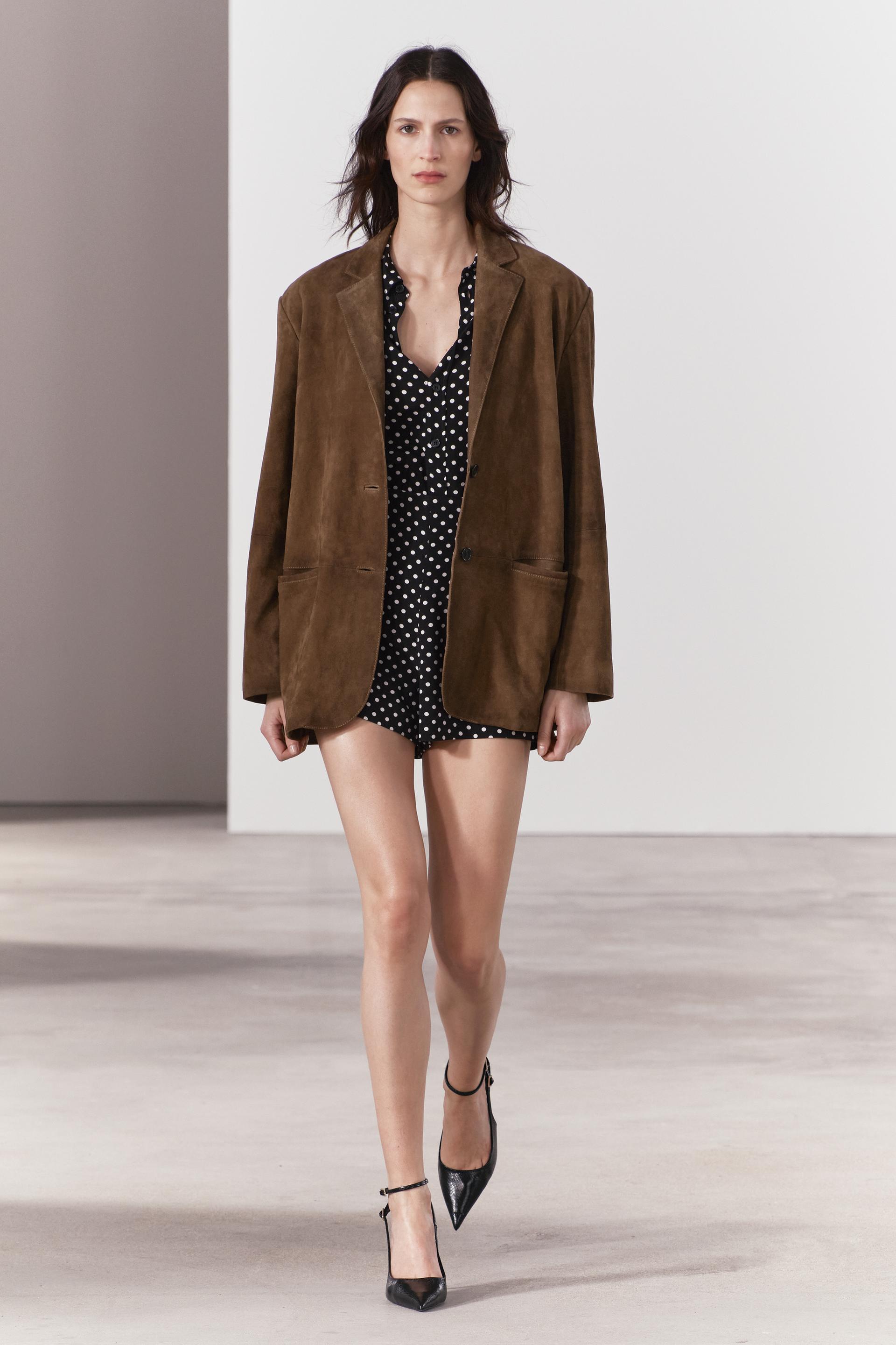 

ШОРТЫ В ГОРТОК ZW COLLECTION