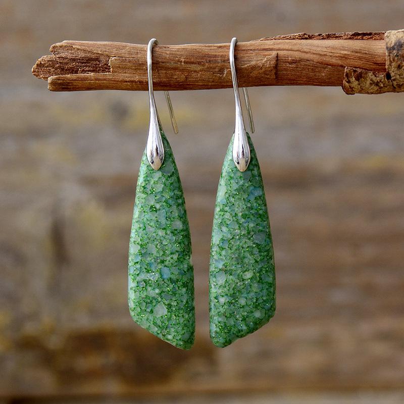 Luxury new bohemian natural stone pendant earrings earrings European and American popular retro jewelry jewelry