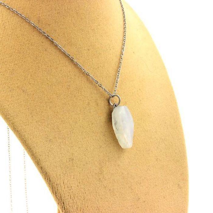 Collier Pierre de Lune brut 8.98 carats