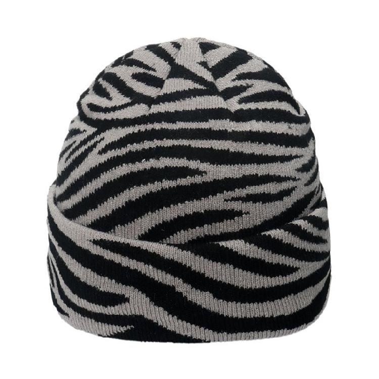 

Halloween Knitting Cow Pattern Soft Unisex Hat Adult Outdoors for Ski Cycling