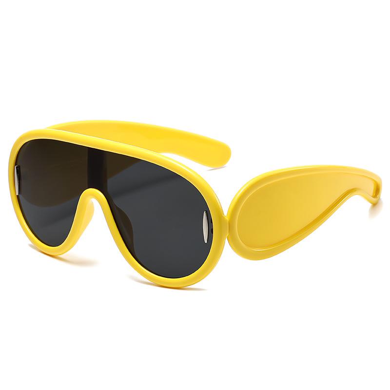 2026 Chic UV Protection Sunglasses for Men & Women: Trendy Beach, Photography, & Outdoor Live Streaming Shades
