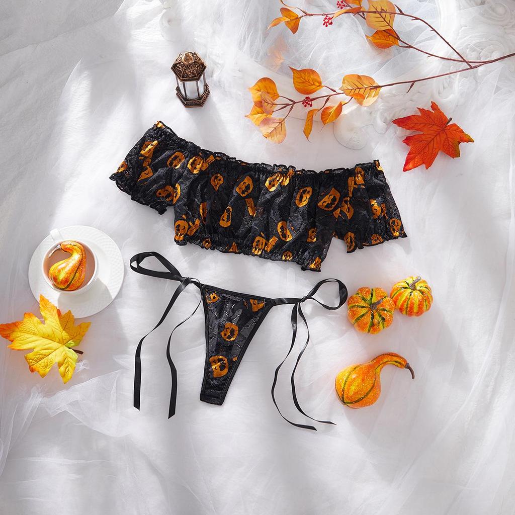 European-American Sexy Pumpkin Print Off-Shoulder Lingerie Set - Halloween Role Play Top & Tie-Up Thong
