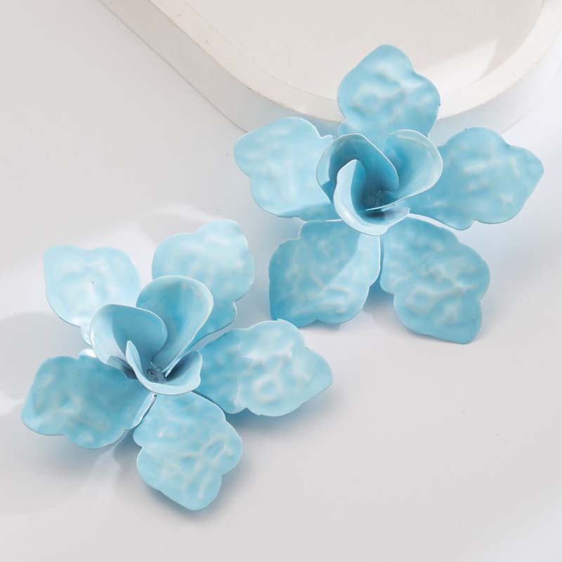 Exaggerated Metal Large Flower Stud Earrings for Women Vintage Red Drip Oil Petal Personality Earrings Party Zircon Accessories