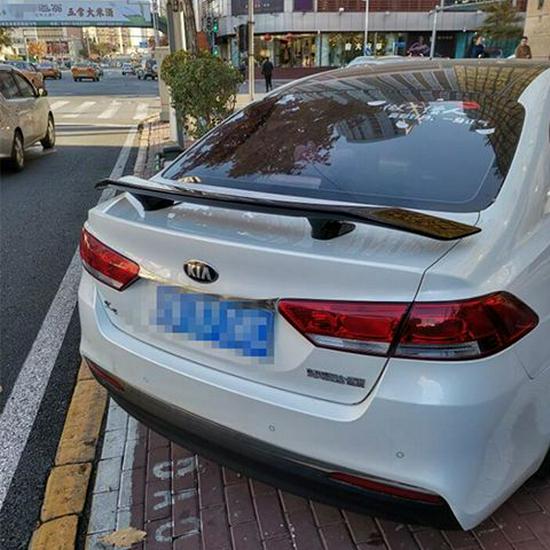 ABS Carbon Fiber Texture No-Drill Rear Spoiler for GT Sports Cars - B Style Airplane Wing