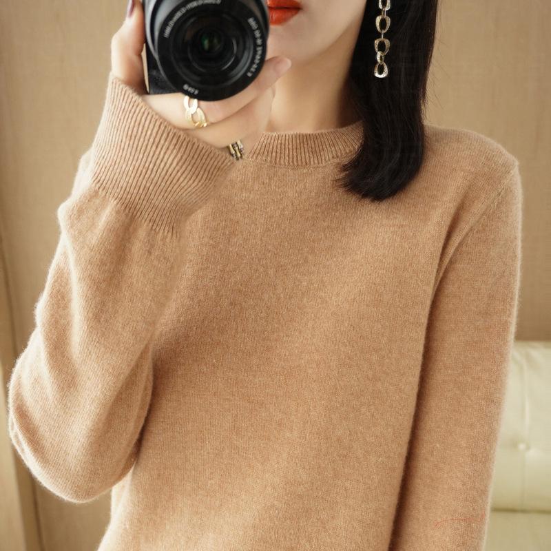 Women's Solid Color Knit Pullover - Autumn/Winter Round Neck Long Sleeve Versatile Base Layer