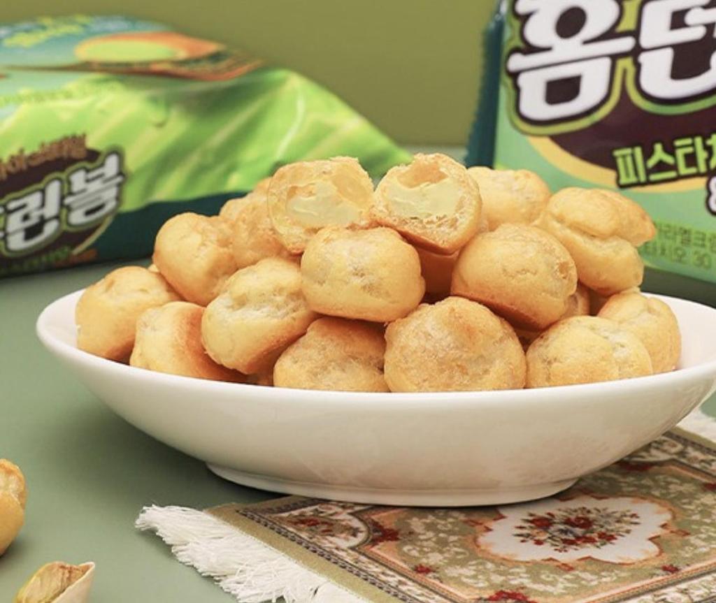 Haitai Homerun Ball Pistachio & Caramel Cream Filled Puffed Snack 156g (4 Packs) x 2 Packs