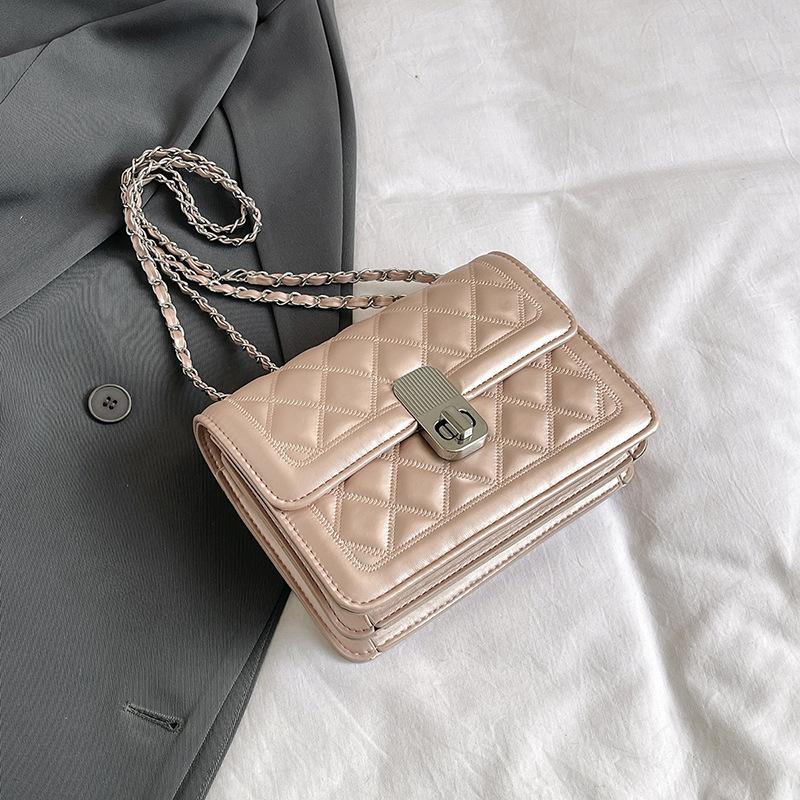 Rhombus niche chain bag women 2025 summer ins fashion simple small square bag high value messenger bag women